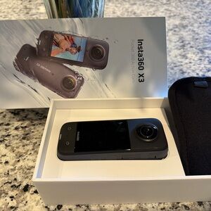 Insta360 X3 pocket 360 action cam.